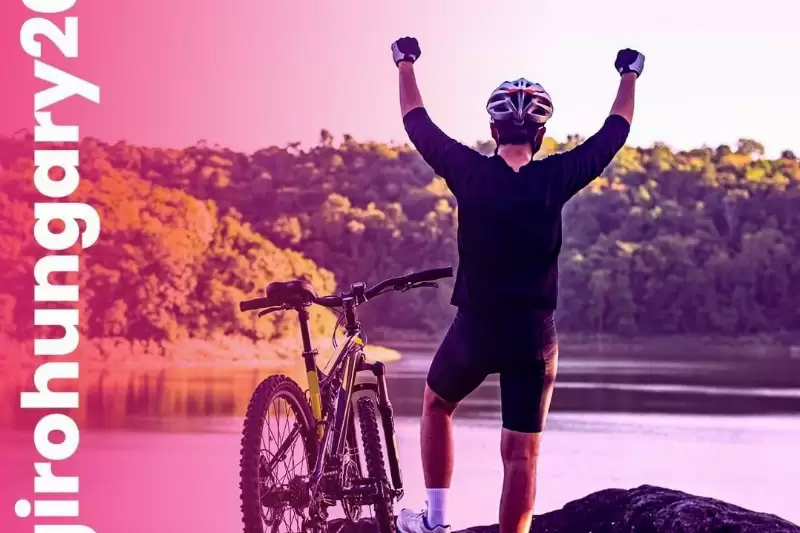 Biciklis napok a Széchenyi téren