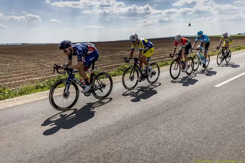 Önkénteseket keres a Tour de Hongrie