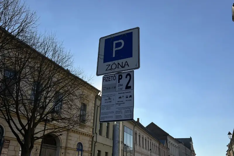 Tájékoztatás ingyenes parkolásról