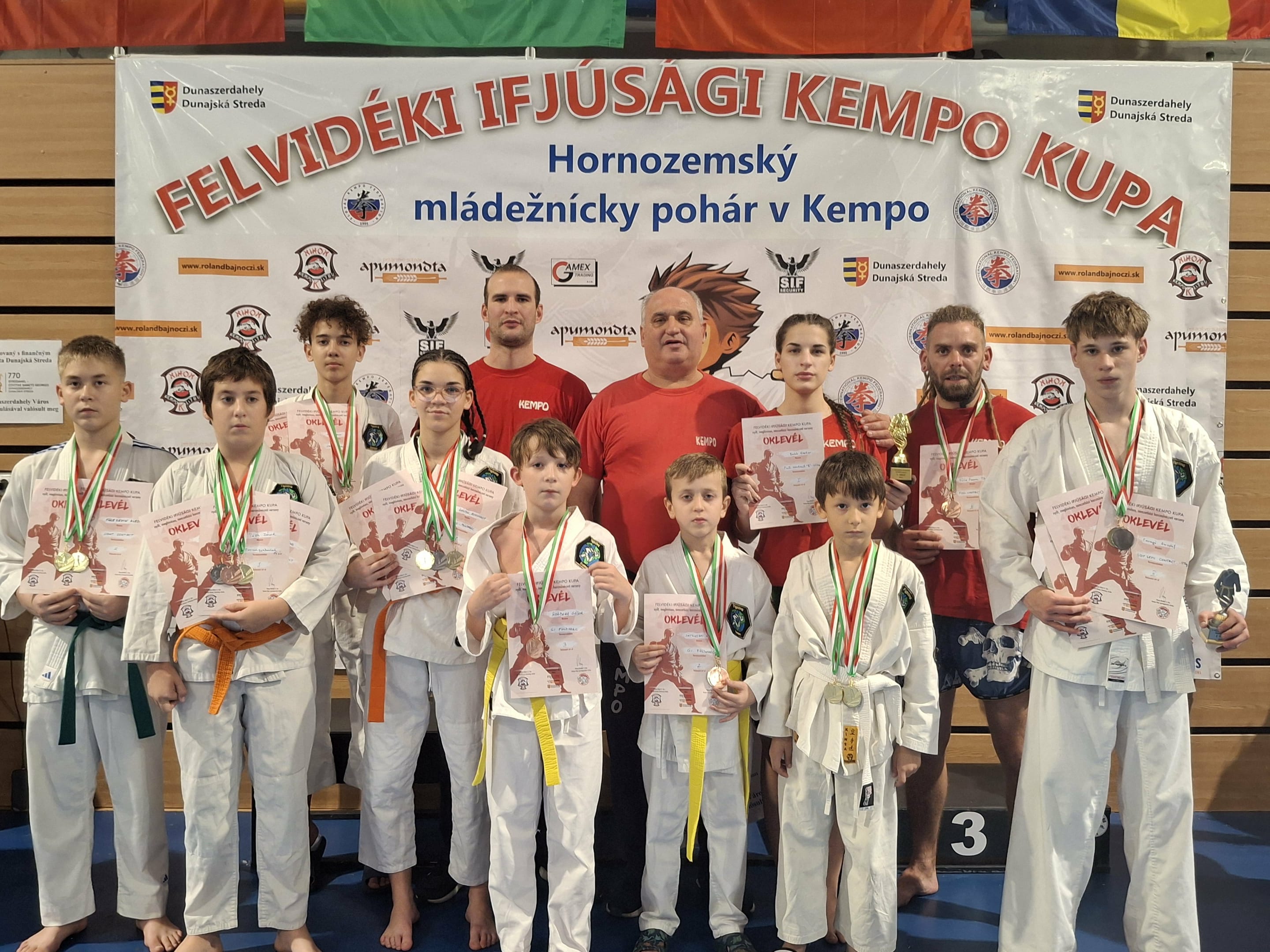Kiemelkedő eredményekkel zárt a Fighting Kempo Pokorni Team Dunaszerdahelyen